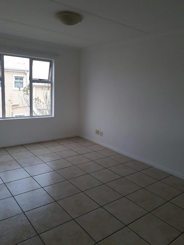 To Let 2 Bedroom Property for Rent in Guldenland Western Cape